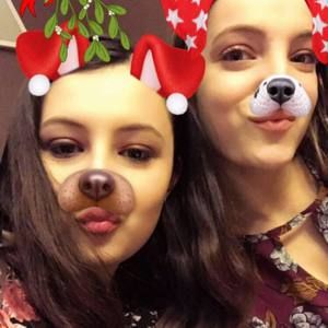 Meet your Posher, Carlee